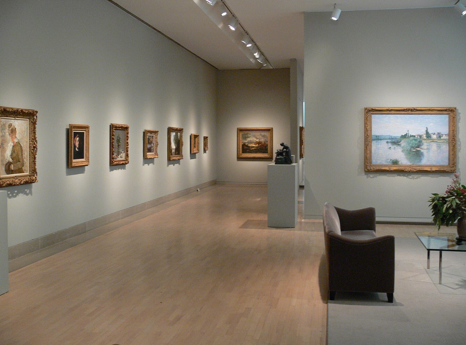 Best Indoor Things to Do in Dallas When It Is Hot, Cold or Rainy