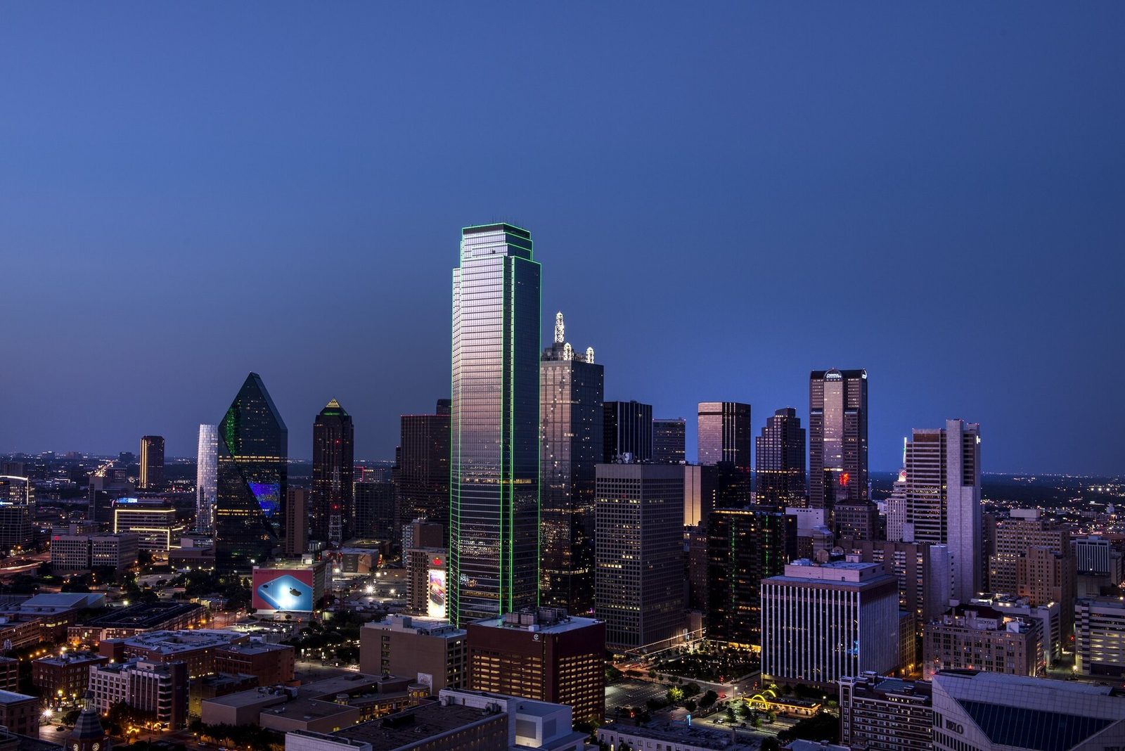 Best Things to Do in Dallas at Night: Skyline Views, Culture and Late-Night Fun