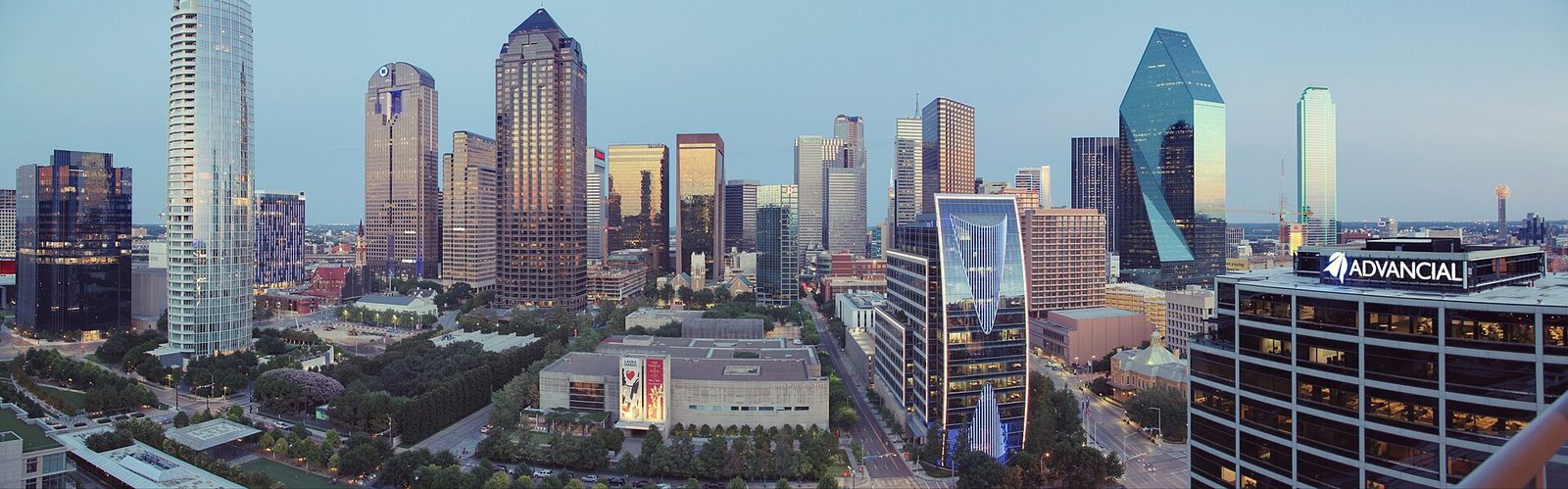 Dallas Business Travel Guide: Airports, Districts, Hotels and Meetings
